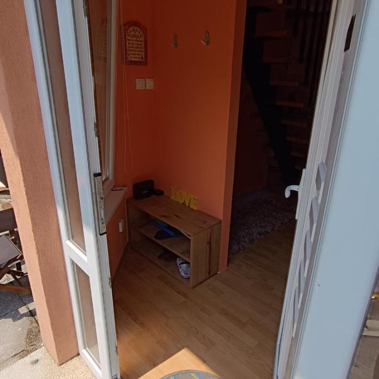 Vaja apartman - Apartman sa 1 Spavaćom Sobom i Pogledom na Vrt - 4