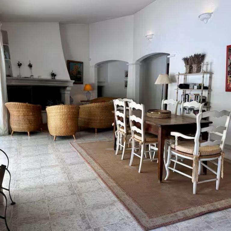 Holiday Home Côte d'Azur - Maison 4 Chambres - 26