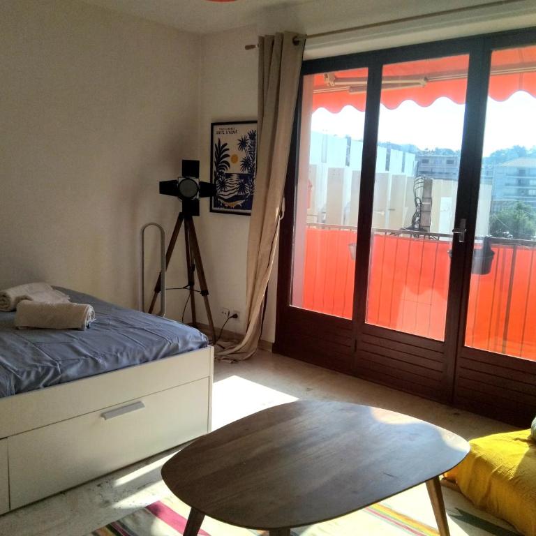 Beau studio à 5 min de la plage - Appartement 1 Chambre - 8