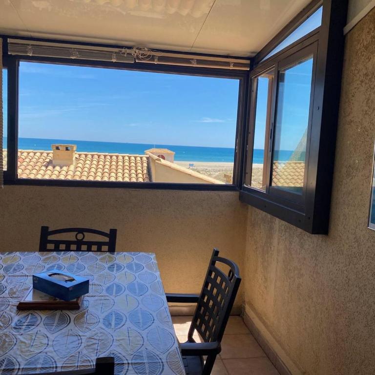 Maison T3 face à la mer, 4 pers, parking privé, plage ~500m, commerces proches - FR-1-81-72 - Villa - 14