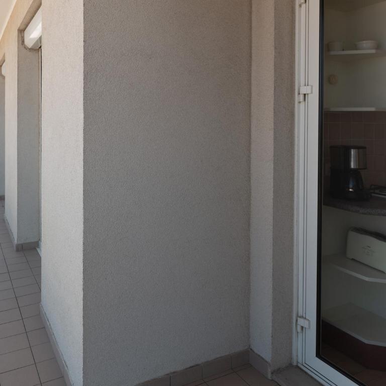 Appartement pour 6 personnes aux Sables-d'Olonne, proche plage, avec balcon - FR-1-197-192 - Appartement (5 Adultes) - 24