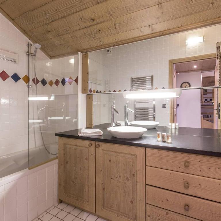 Duplex 10 pers. avec Piscine, Spa et Pied des Pistes à Saint Martin de Belleville - Appartement 4 Chambres - 28