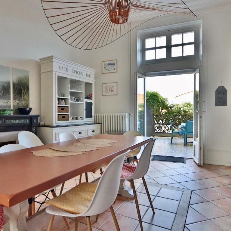 Maison 6 chambres proche plage avec WiFi et salle de jeux - FR-1-197-447 - Maison de Vacances (11 Adultes) - 7