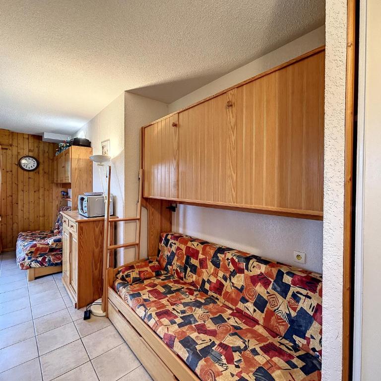 Appartement 2 pièces + coin montagne proche pistes de ski avec parking - Appartement 1 Chambre - 4