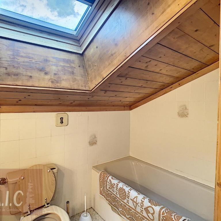 Grand Duplex 110m² 3 Chambres avec Balcon & Terrasse - Appartement 3 Chambres - 18
