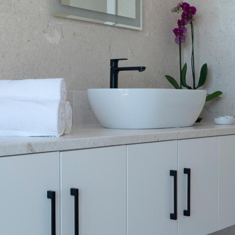 Villa Zvis - Private Pool and Sea View - Vila - 32