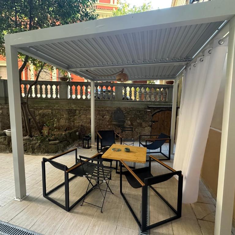 Villa Borghese Home & Terrace - Appartamento Standard con 3 Camere da Letto - 17