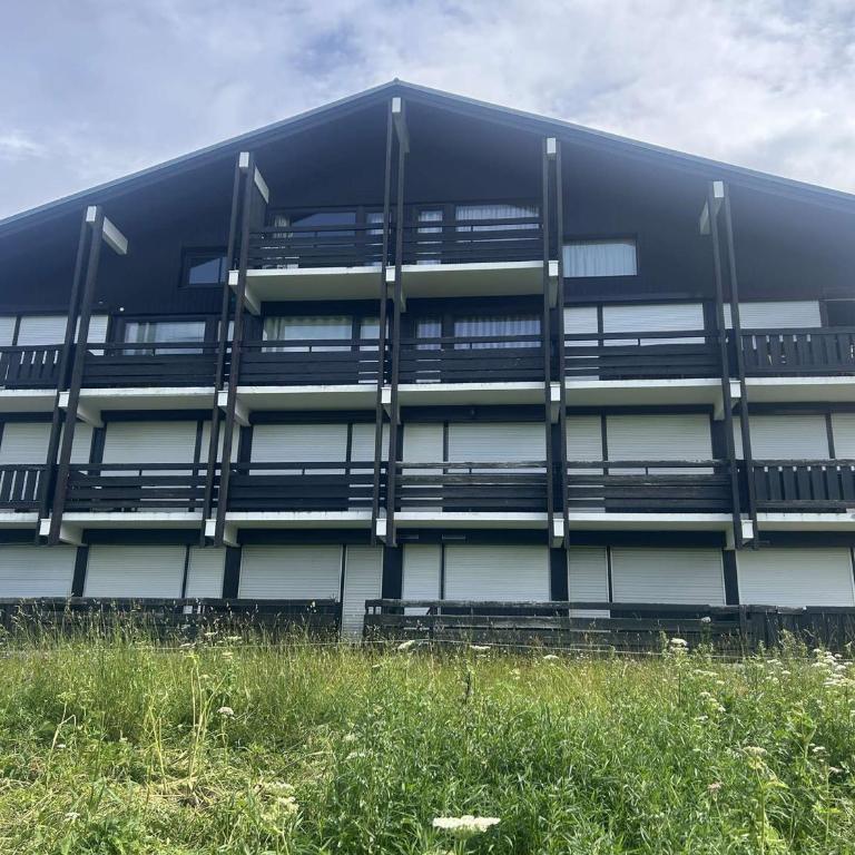 Studio alcôve Les Saisies, 4 pers, proche commerces - Appartement 1 Chambre - 11