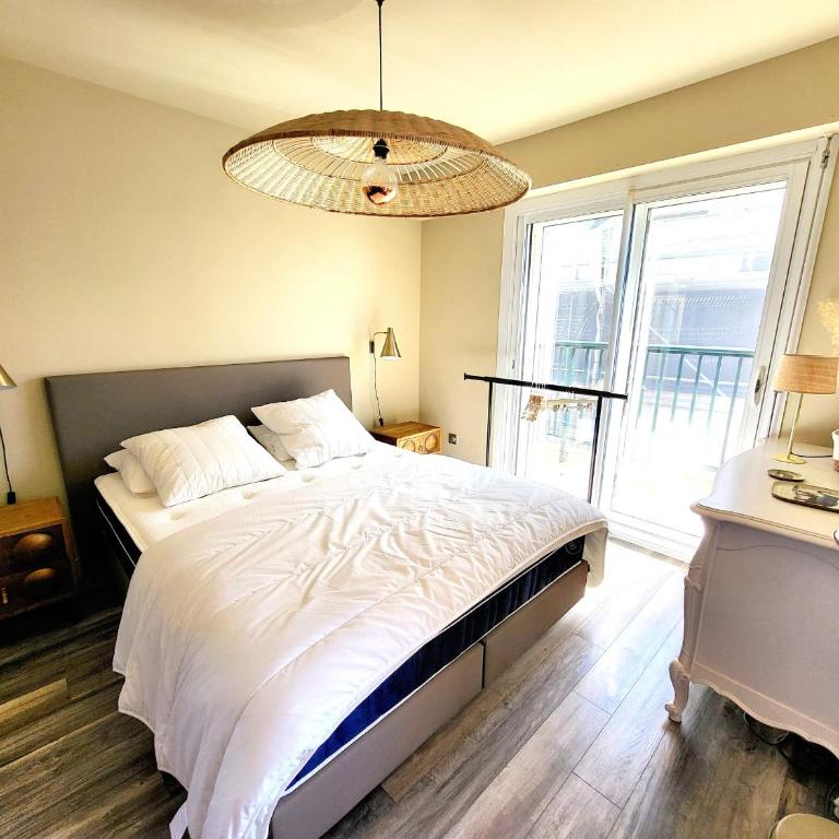 Appartement moderne rénové - Face mer - Terrasse - WiFi gratuit - FR-1-92-818 - Appartement (2 Adultes) - 12