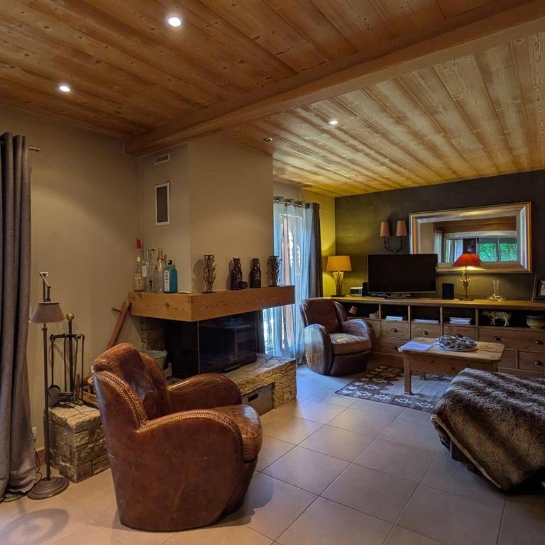 Demi-chalet 10 pers. au pied des pistes à La Clusaz - FR-1-459-22 - Appartement (10 Adultes) - 5