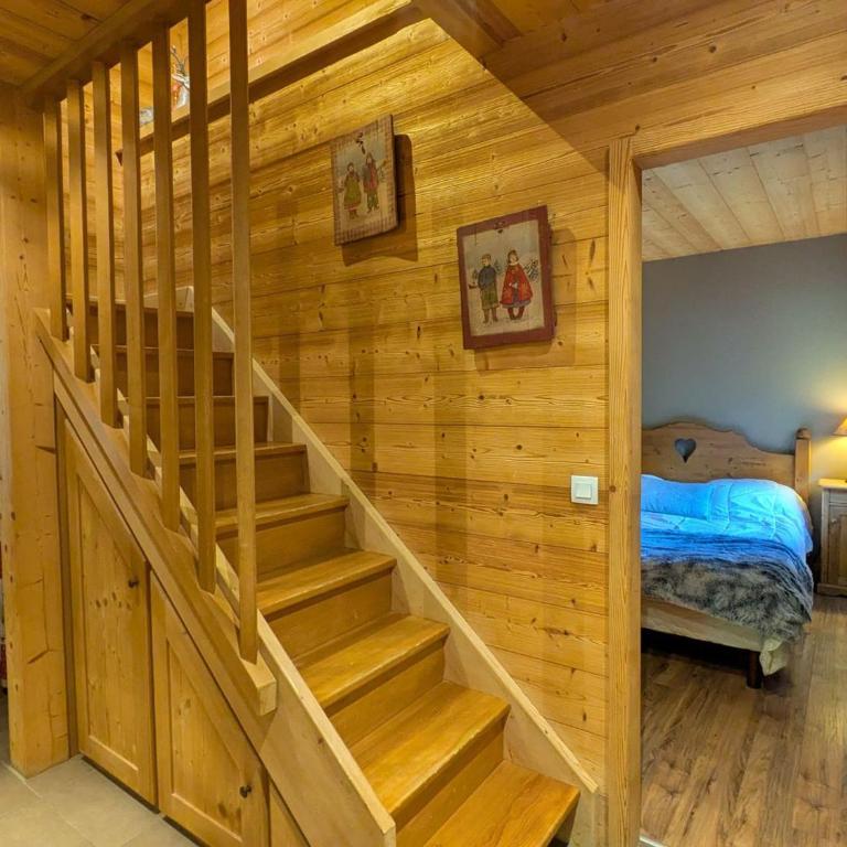 Demi-chalet 10 pers. au pied des pistes à La Clusaz - FR-1-459-22 - Appartement (10 Adultes) - 10
