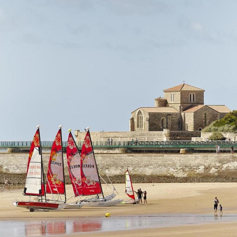 Studio face à la mer avec balcon, garage privé et équipements modernes - Les Sables-d'Olonne - FR-1-92-624 - Apartment (4 Adults) - 12
