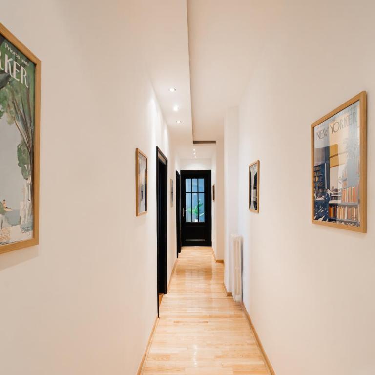 Soul House 110m2 with Balcony & Foosball Old Town - Three-Bedroom Apartment with Balcony - 50