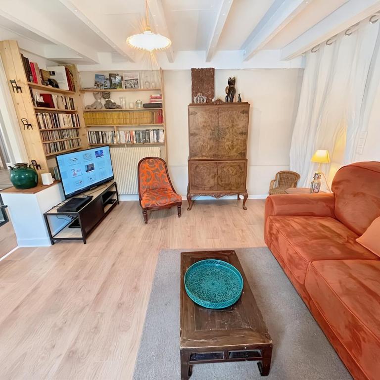 Normandy Style - Centre ville à 5 min en voiture - Parking Gratuit sur place - Two-Bedroom House - 23