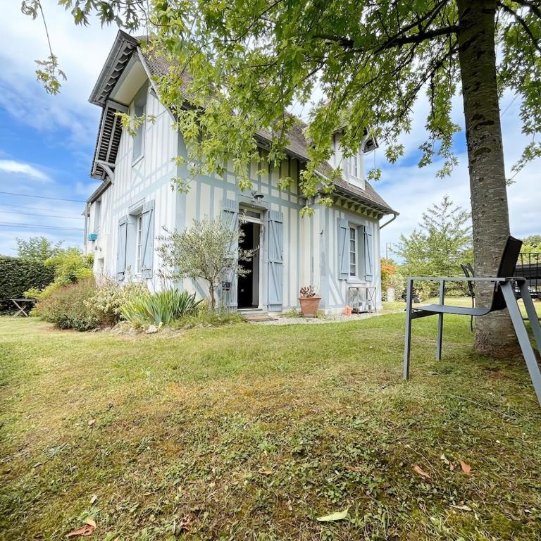 Normandy Style - Centre ville à 5 min en voiture - Parking Gratuit sur place - Two-Bedroom House - 26