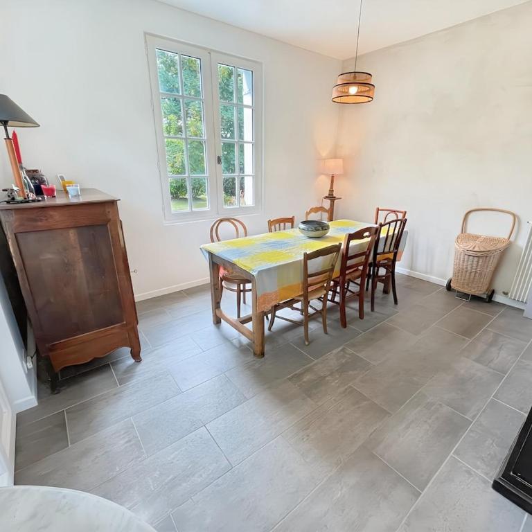 Normandy Style - Centre ville à 5 min en voiture - Parking Gratuit sur place - Two-Bedroom House - 29