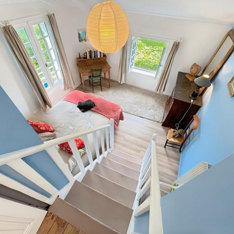 Normandy Style - Centre ville à 5 min en voiture - Parking Gratuit sur place - Two-Bedroom House - 32