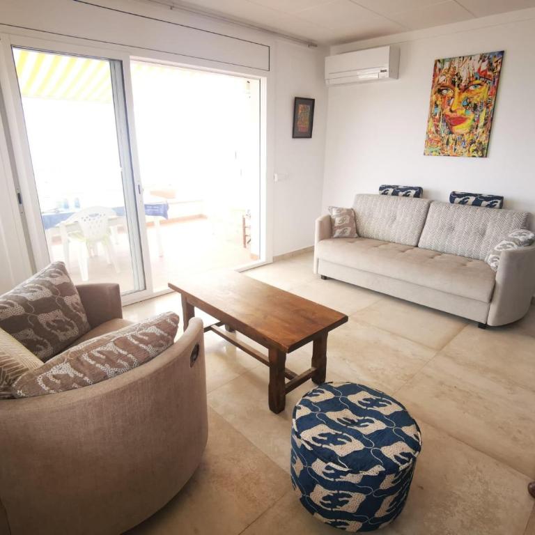 Apartamento renovado con terraza y piscina - ES-228-159 - Apartment - 3
