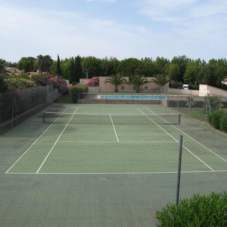 Studio proche plage avec terrasse et piscine à Saint-Cyprien - FR-1-106-64 - Appartamento - 4