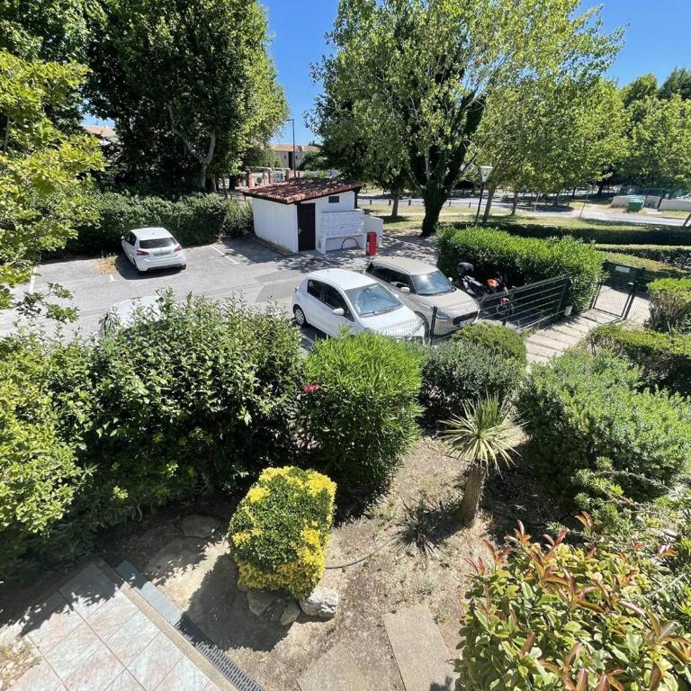Studio proche plage avec terrasse et piscine à Saint-Cyprien - FR-1-106-64 - Appartamento - 12