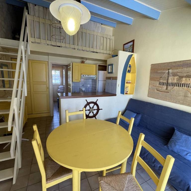 Charmant Pavillon Familial avec Terrasse et Mezzanine - Proche Plage - Saint-Cyprien Plage - FR-1-106-86 - Villa - 9