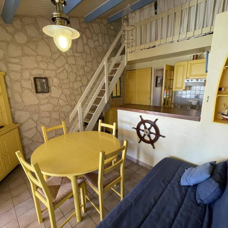Charmant Pavillon Familial avec Terrasse et Mezzanine - Proche Plage - Saint-Cyprien Plage - FR-1-106-86 - Villa - 14