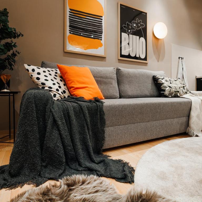 Soul House 110m2 with Balcony & Foosball Old Town - Three-Bedroom Apartment with Balcony - 17