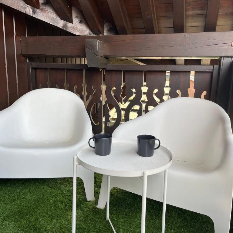 Charmant T2 en centre-ville avec balcon et animaux acceptés - FR-1-624-43 - Apartment (5 Erwachsene) - 12