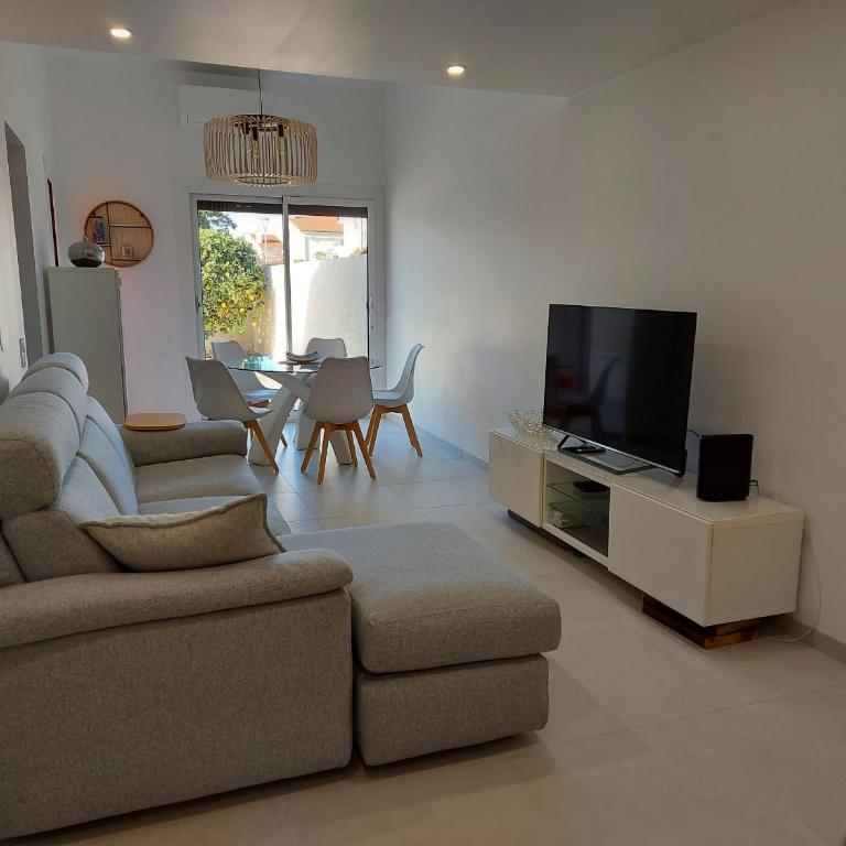 Maison climatisée avec piscine, parking, et WIFI - 6 pers. - FR-1-776-5 - Villa - 10