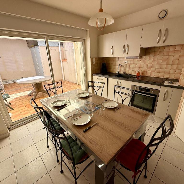 Maison T3 avec cour close, proche plage et commerces, quartier Arago, Les Sables-d'Olonne - FR-1-92-657 - Ferienhaus (5 Erwachsene) - 7