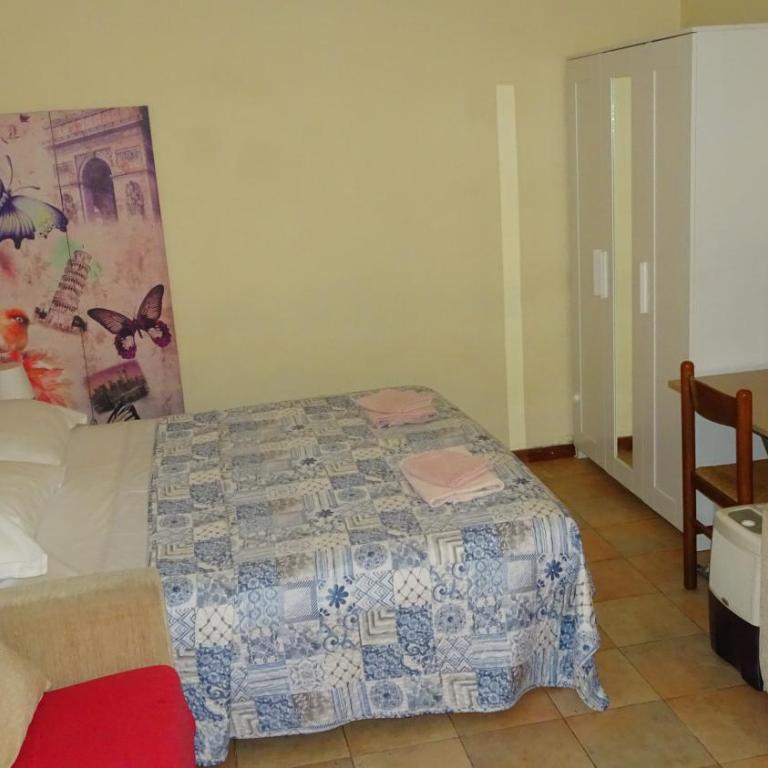 Holiday House Ospedale 2 - Double Room with Shared Bathroom - 3