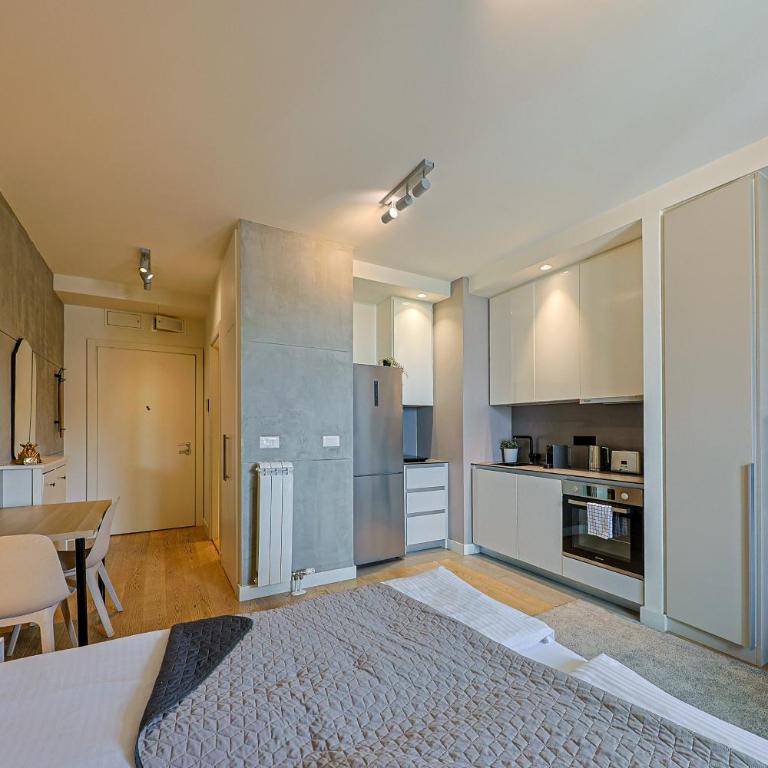 ZIGZAG Belgrade Waterfront Metropoliten - Studio Apartment with Balcony - 5