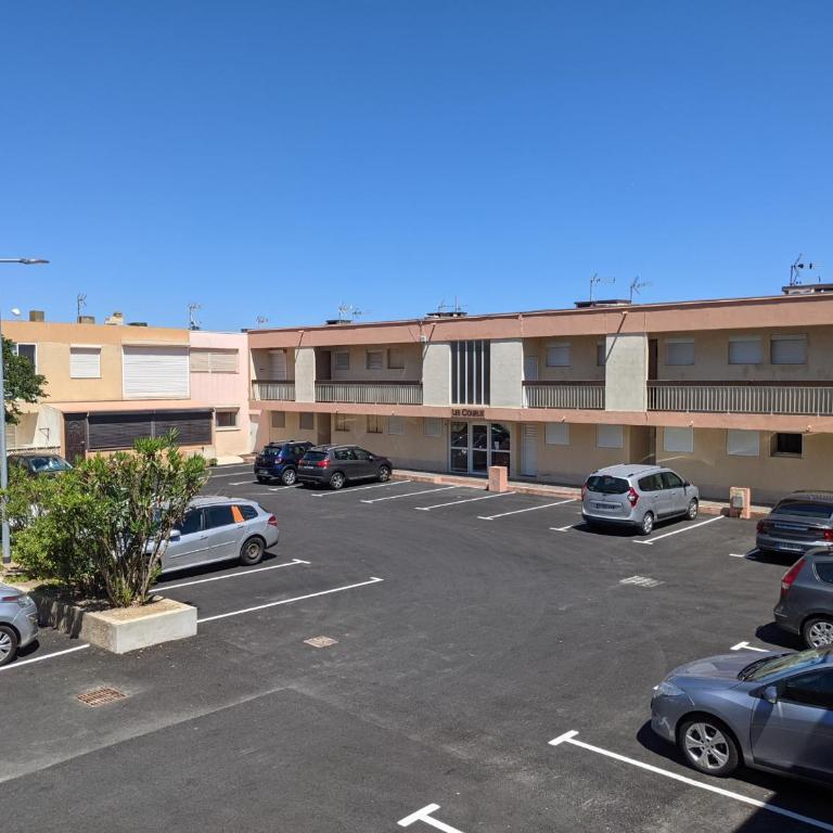 T2 Moderne Port-la-Nouvelle - 4/5p - Parking - Front de Mer - FR-1-797-41 - Appartement - 8