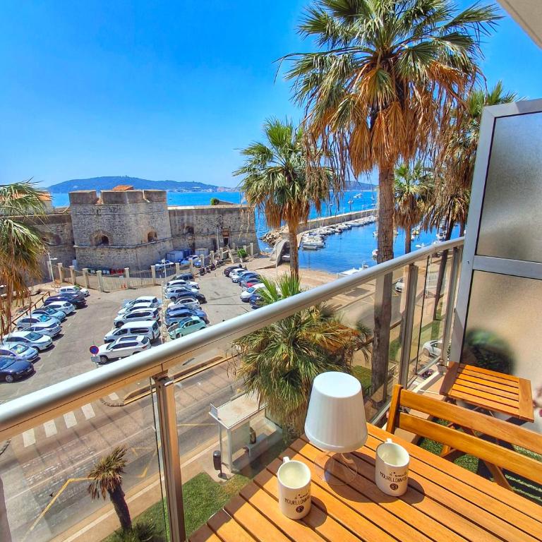 Vue mer incroyable Toulon Le Mourillon - One-Bedroom Apartment - 9