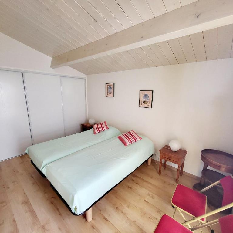 Appartement 2 pièces face mer avec balcon, parking et WIFI – Les Sables-d’Olonne - FR-1-92-941 - Apartment - 2