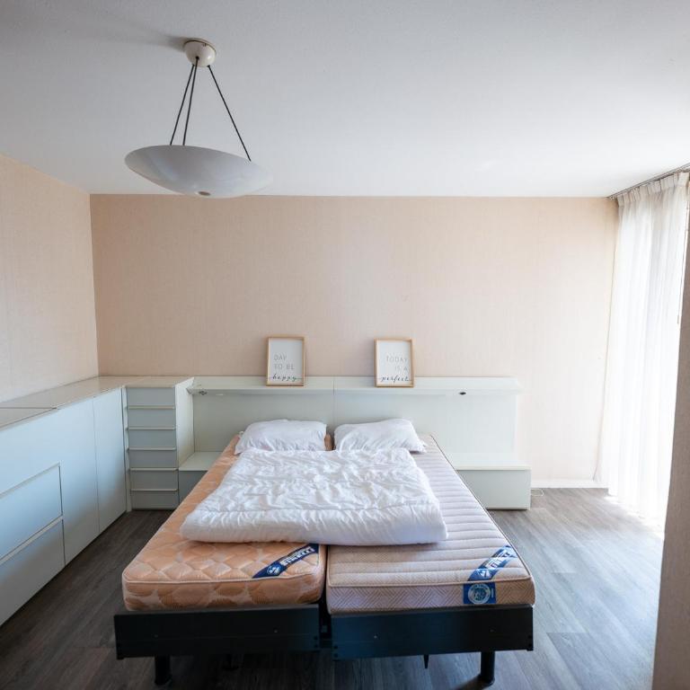 Appartement Face Mer - 2 Chambres, Terrasse, Garage, Wi-Fi - FR-1-197-603 - Apartment - 11
