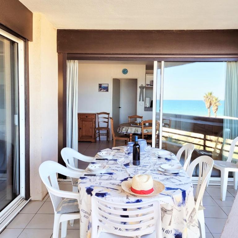 Canet - T2 cabine 5 pers, accès plage, piscine, parking - FR-1-794-118 - Apartment - 13