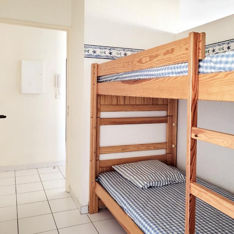 Canet - T2 cabine 5 pers, accès plage, piscine, parking - FR-1-794-118 - Apartment - 14