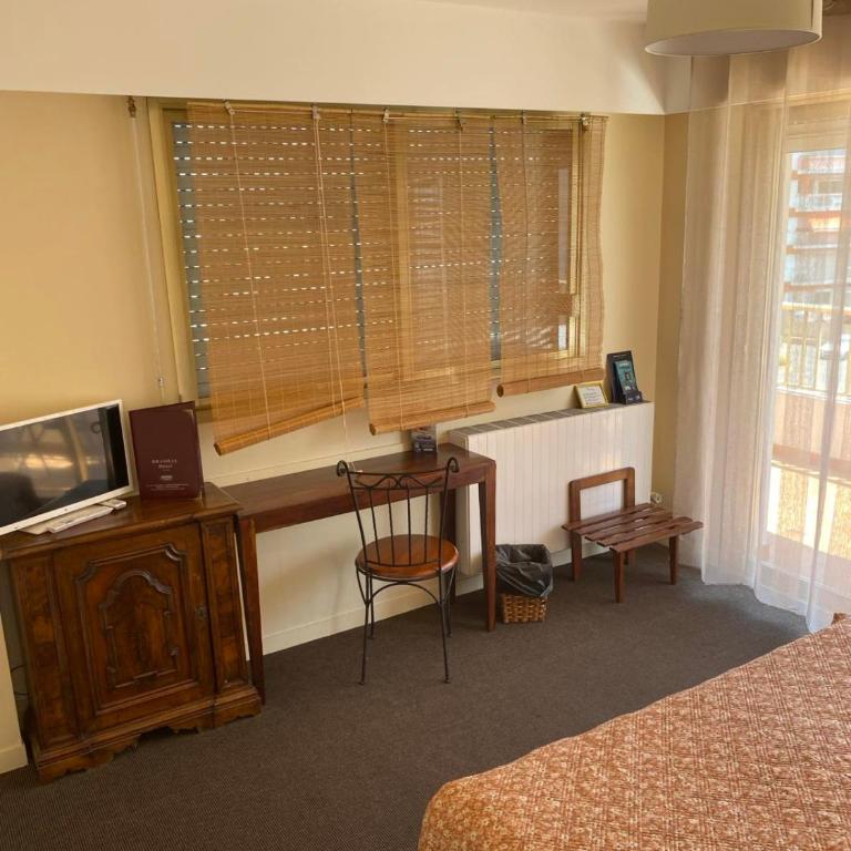 Hôtel Restaurant Brasilia - Chambre Double avec Terrasse bien Exposée - 5