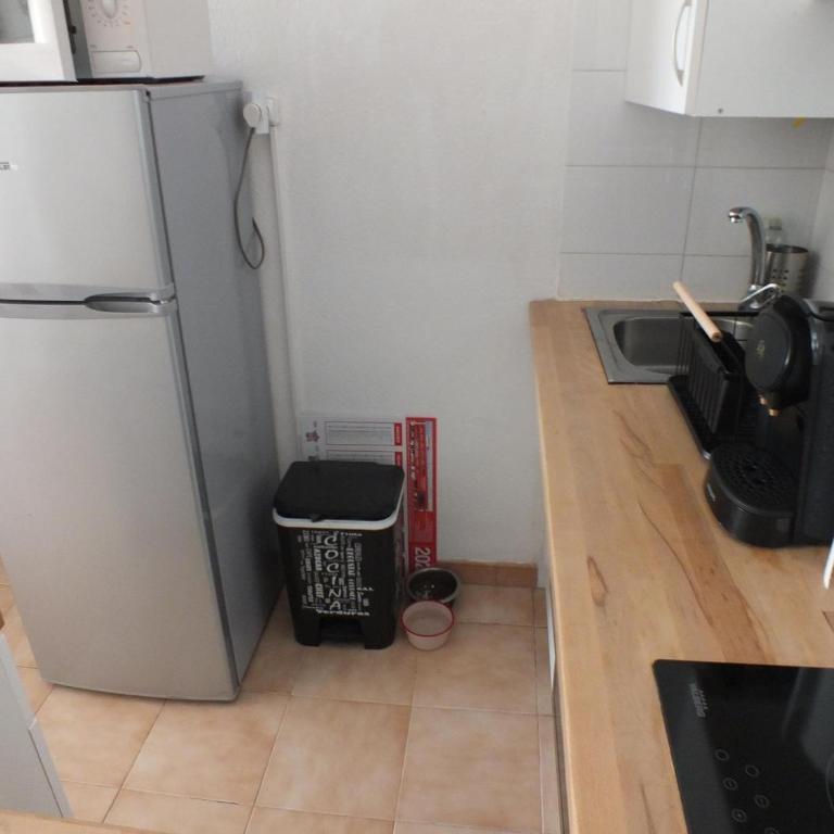 Apartamento renovado cerca de la playa con terraza para 4 personas en Roses - ES-204-73 - Apartamento - 6