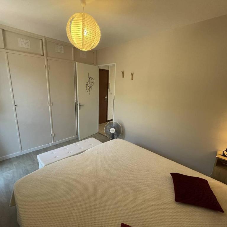 Charmant T2 rénové, 4 couchages, proche plage et port, balcon, parking sécurisé, St-Cyprien - FR-1-106-55 - Apartment - 5