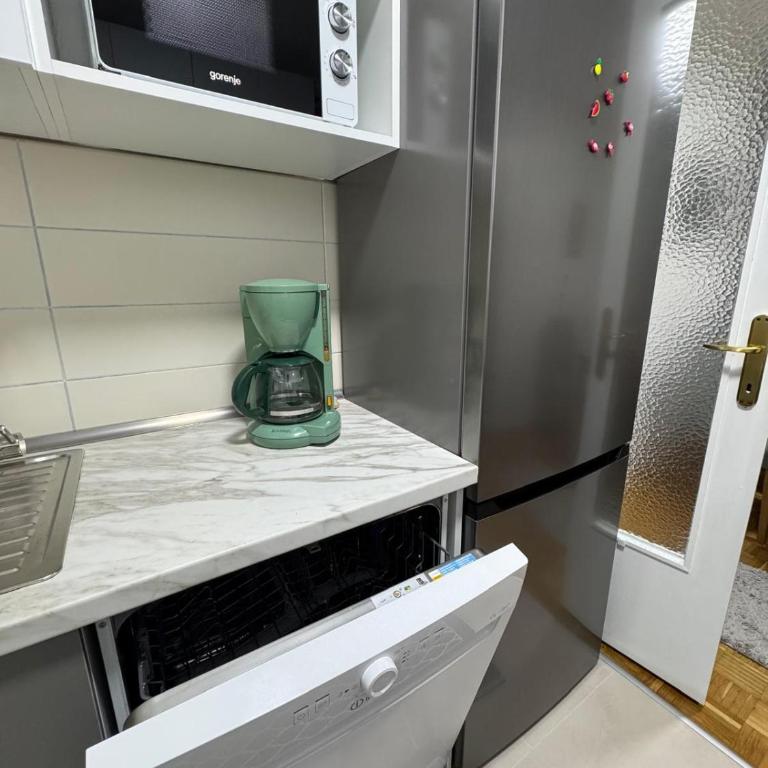 Skyflat Dobrinja by S&A - Deluks Apartman sa 1 Spavaćom Sobom - 15