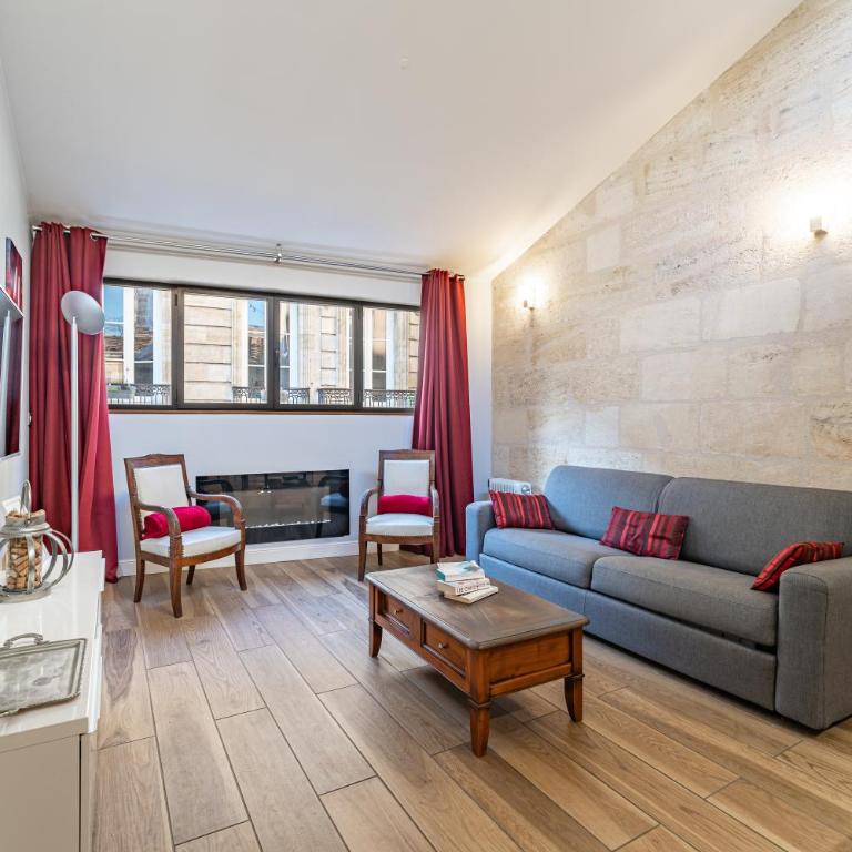 Superbe Duplex en Hypercentre avec Rooftop et Climatisation - Apartamento de 1 dormitorio con terraza - 7