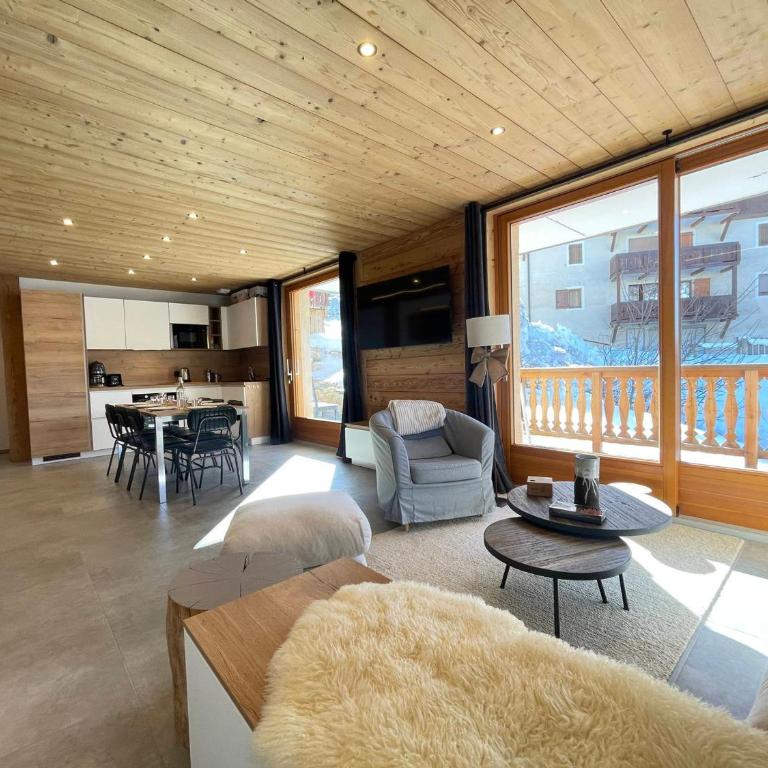 Appartement de charme pour 8 pers. au pied des pistes avec WIFI et Parking - Appartement 3 Chambres - 14