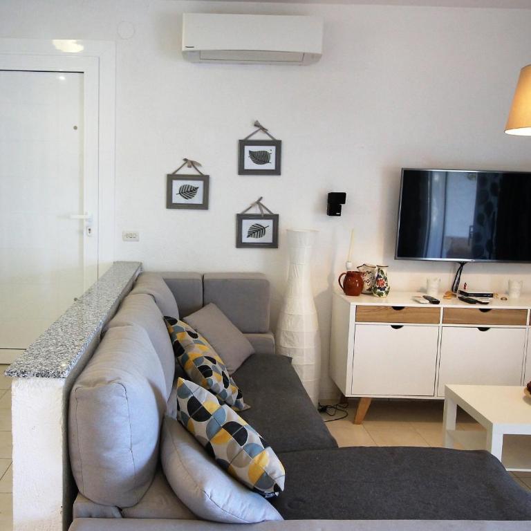 Encantadora Casa Junto al Canal con Terraza - Roses - ES-366-4 - Casa - 22