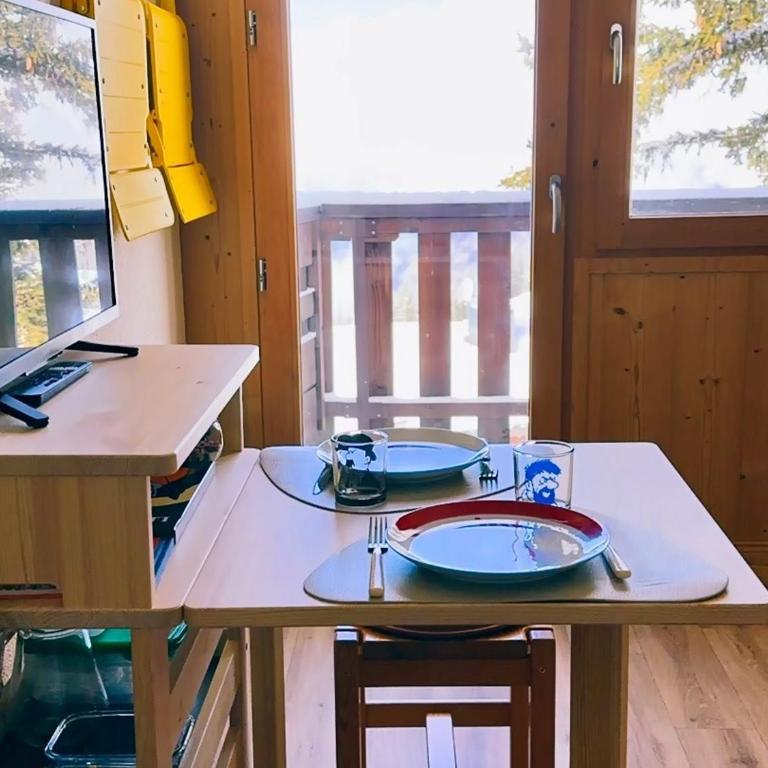 Studio ski aux pieds pour 2 personnes avec balcon ensoleillé - Studio - 9