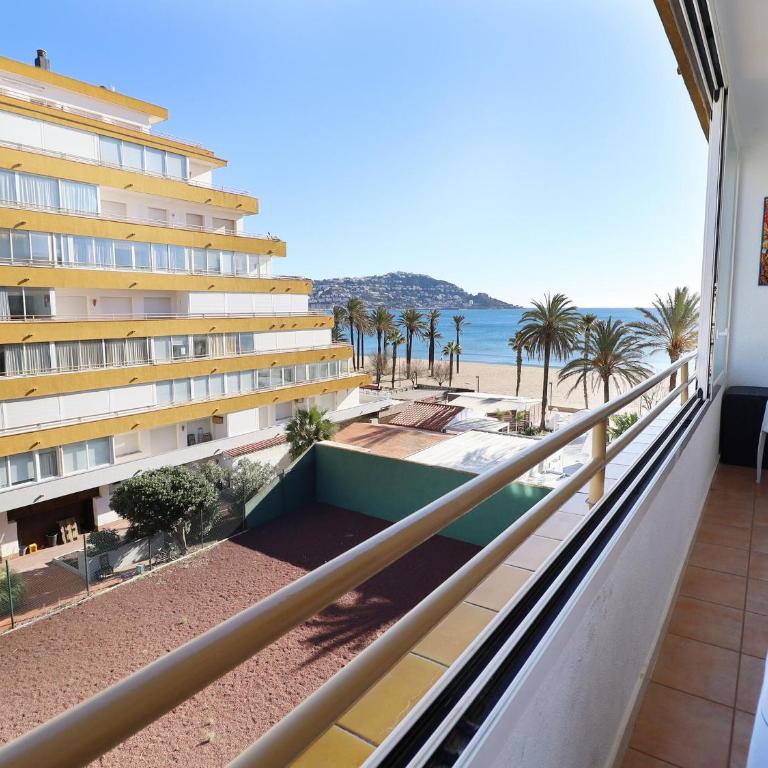 Apartamento en Santa Margarita cerca de la playa - ES-366-3 - Apartment - 3