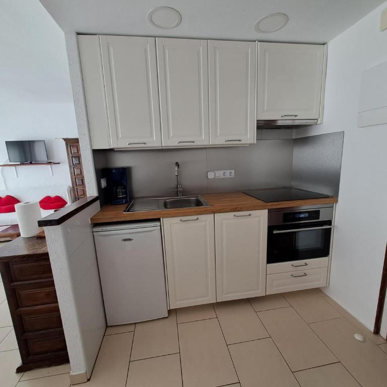 Apartamento en Santa Margarita cerca de la playa - ES-366-3 - Apartment - 14