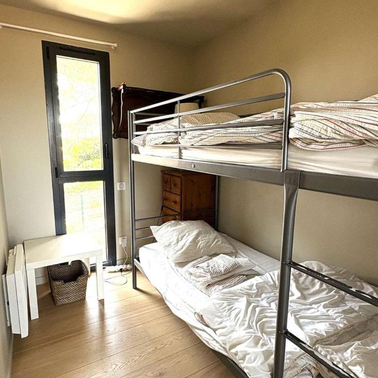 Villa moderne pour 10 pers. sans WiFi, proche Bassin d'Arcachon - FR-1-736-64 - Villa - 17
