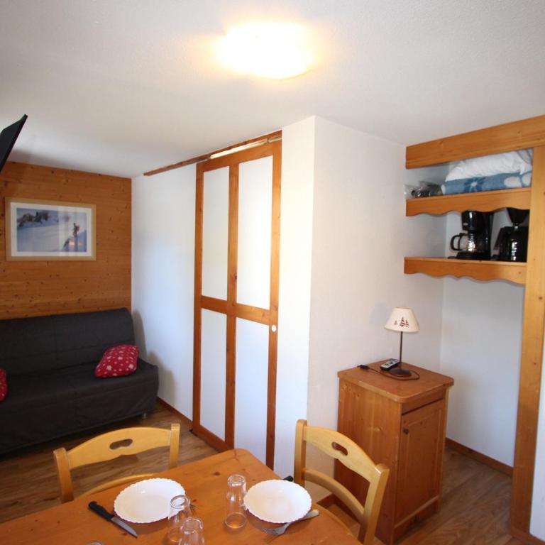 Appartement 2 pièces équipé proche des pistes - FR-1-549-158 - Appartement - 3